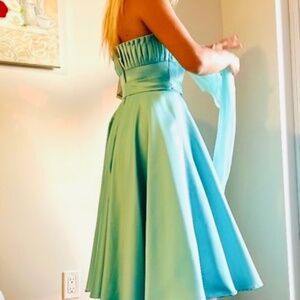 New adorable silk summer party dress Mori Lee turquoise color
